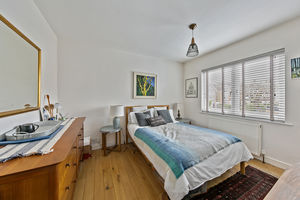 Bedroom- click for photo gallery